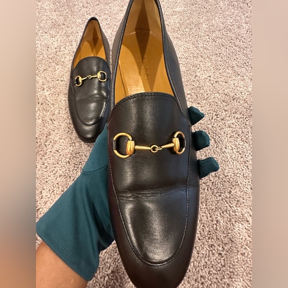 PRE-LOVED Gucci Black Leather Loafers with Horsebit - Picture 3 of 7